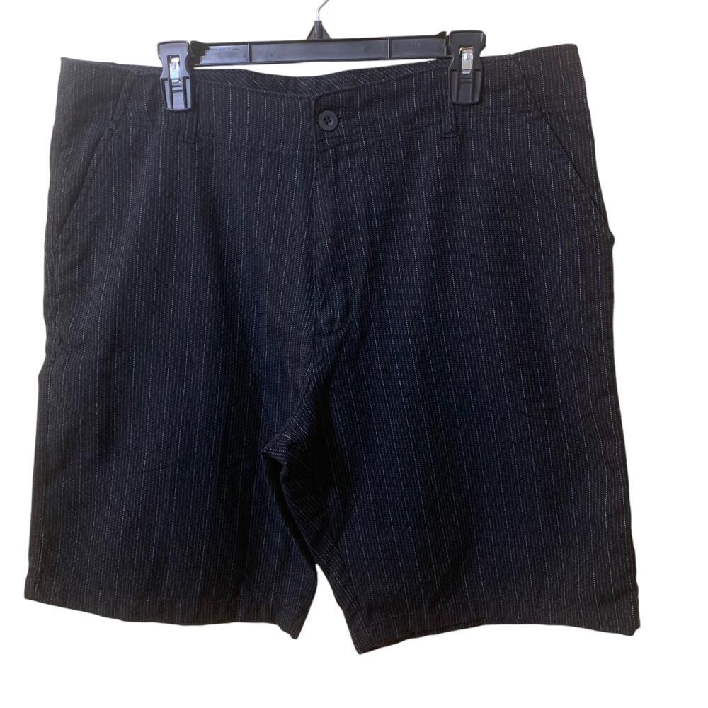 Burnside Mens Shorts Black Stripe Design Size 36